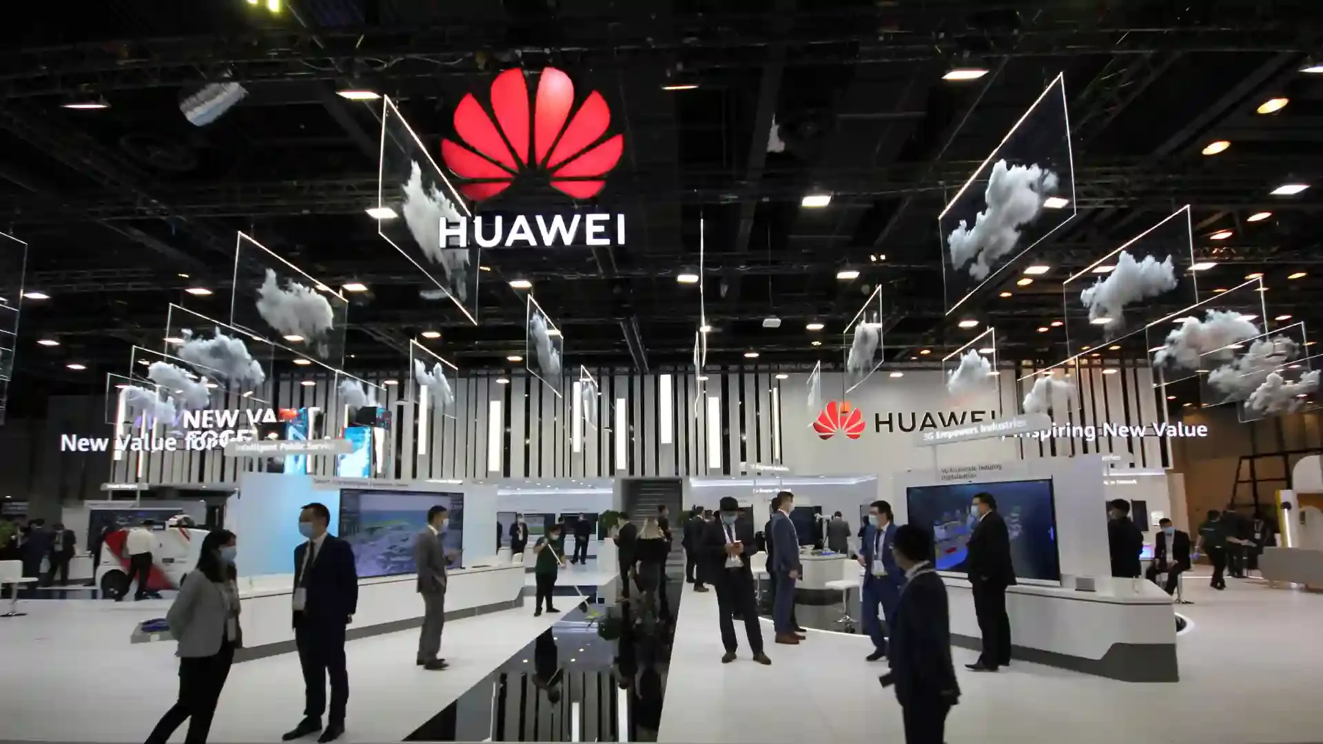 In a new 2022 initiative, Huawei highlights efforts to make Asia-Pacific finance smarter and greener