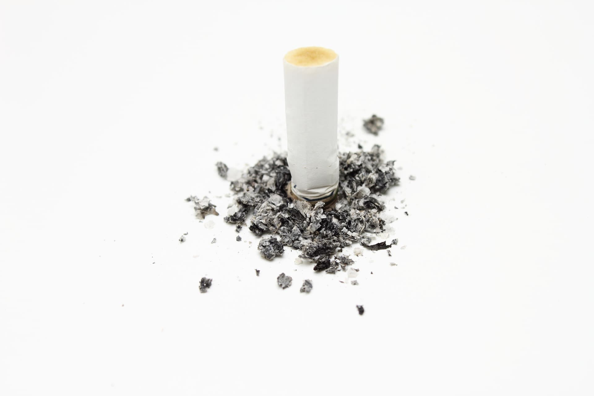 Tobacco Companies In Spain To Pay For The Cleanup of Cigarette Butts