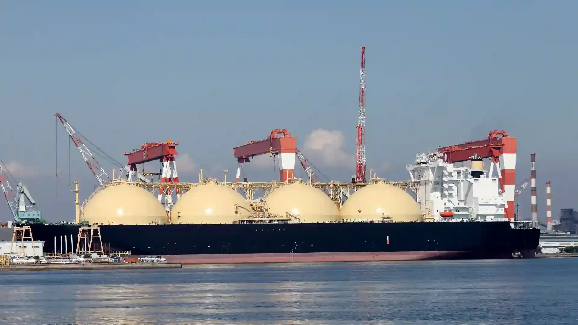 Adnoc Gas Focuses on Europe and Asia for Spot LNG Sales