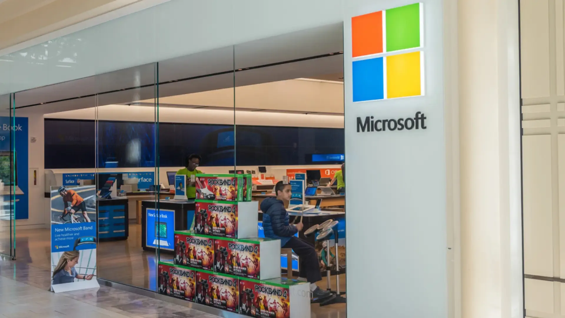 Microsoft Under Scrutiny as US FTC Launches Antitrust Investigation