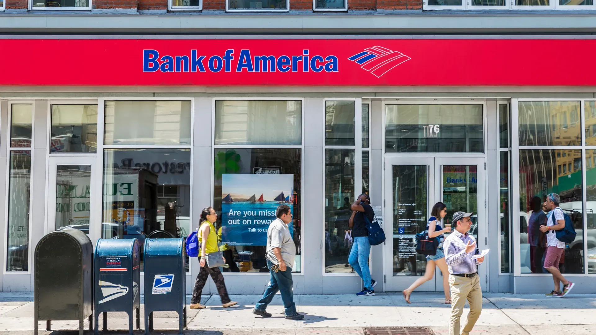 Bank of America Expects Double-Digit Growth in Investment Banking Fees