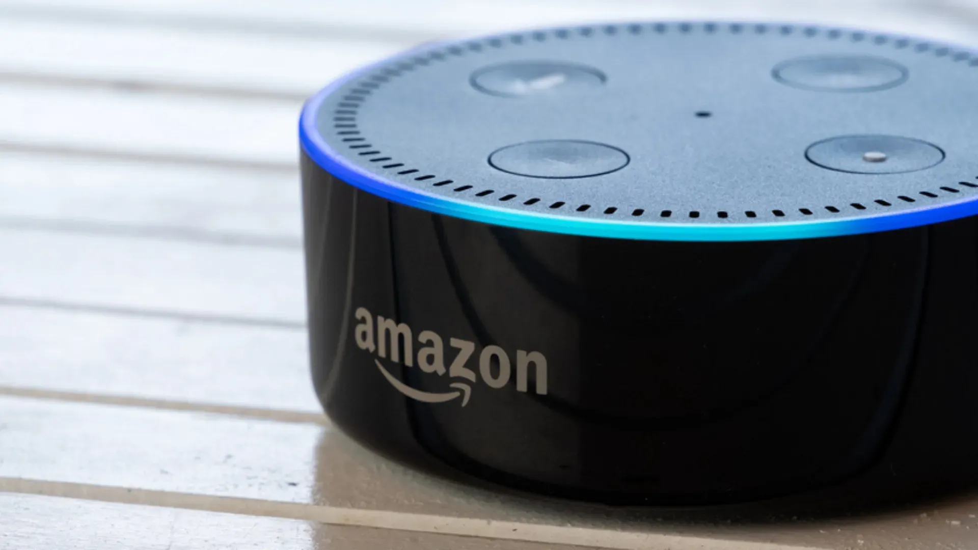 Amazon Shares Rise After Launch of Alexa Website to Compete with ChatGPT and Gemini