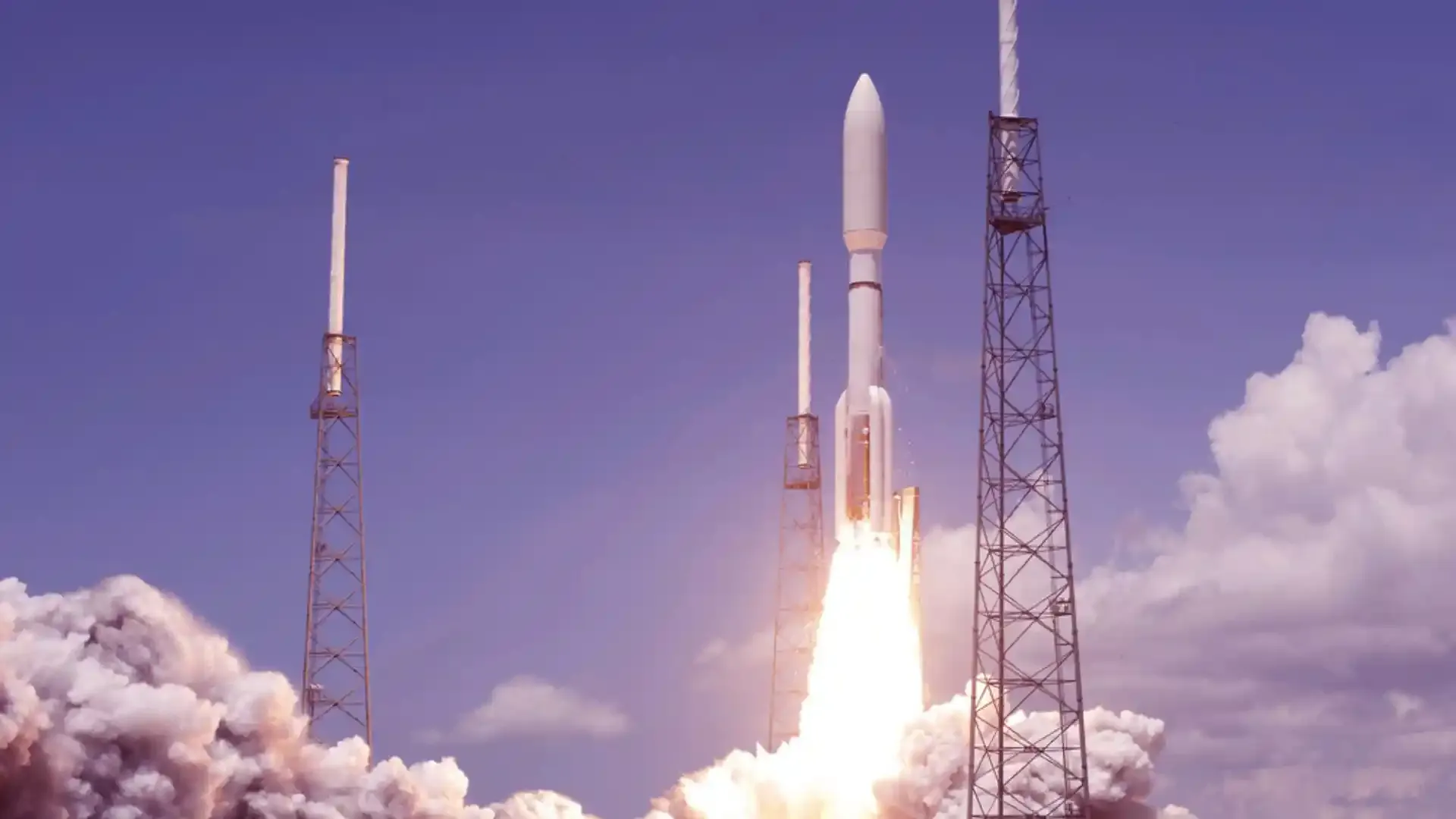 Amazon’s $10 bn Satellite Project Kupier Reaches Factory Milestone