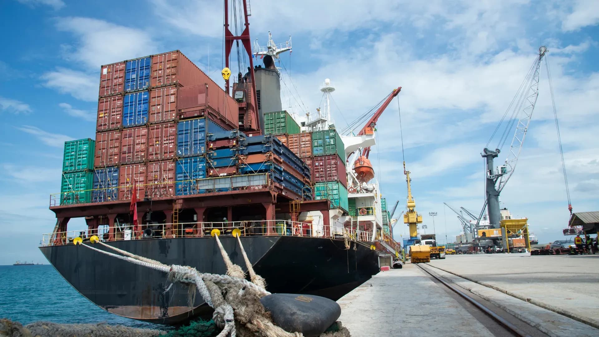 US to Impose Port Fees on China-Linked Vessels to Counter Chinese Maritime Trade Dominance