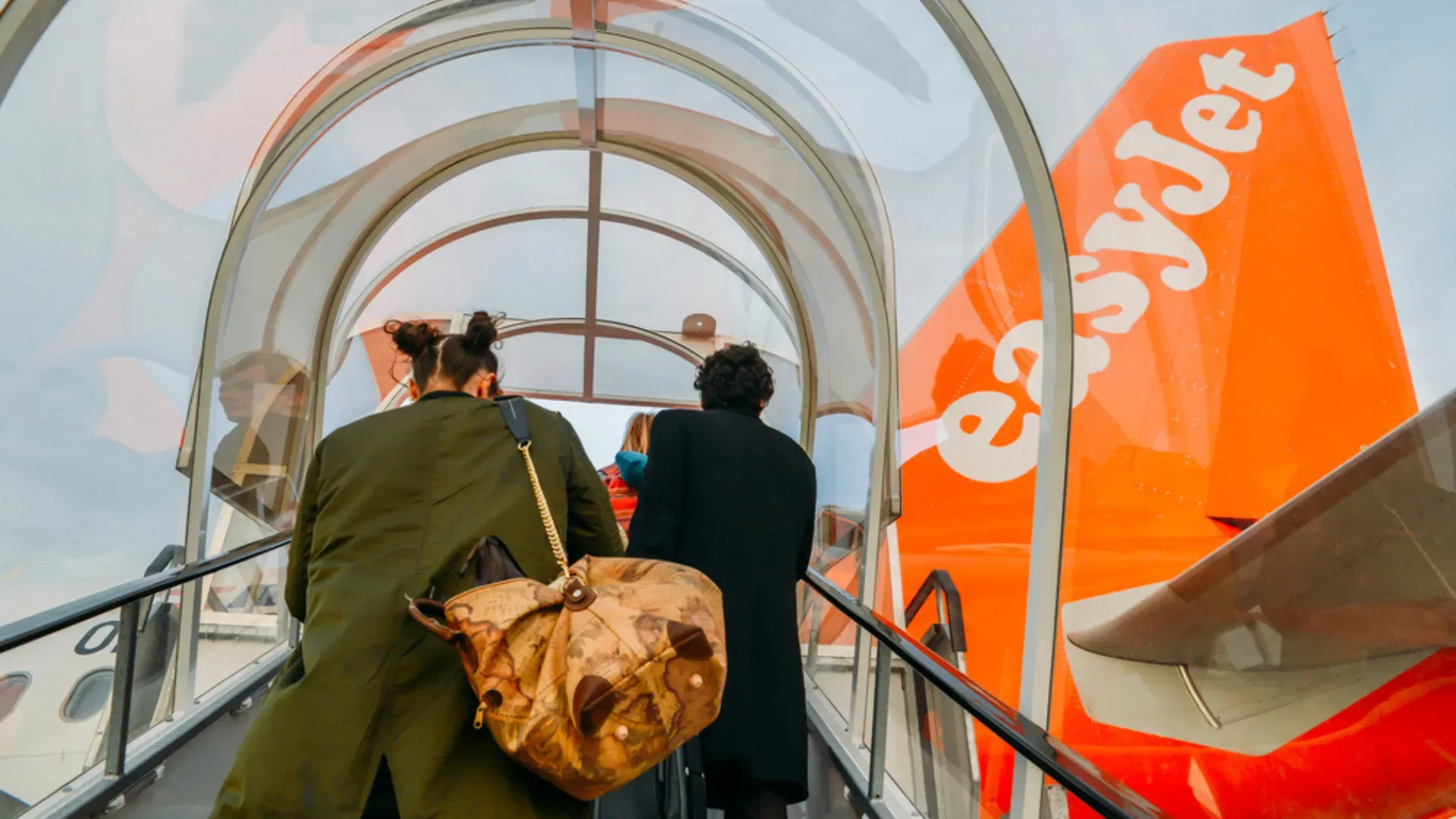 EasyJet Shares Jump 12%, Its Largest Rise in Three Years After Takeover Speculation