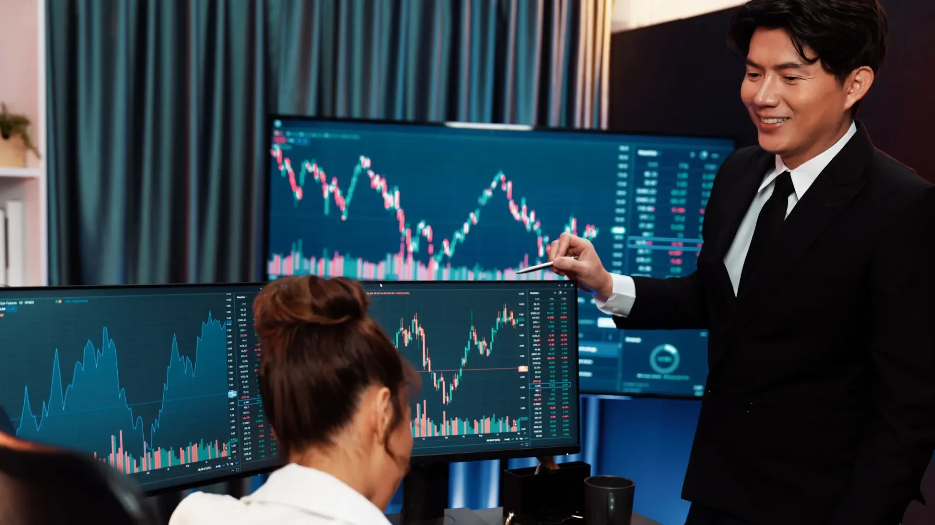 Asian Stocks Despite CoreWeave’s $50 billion Debt Pile