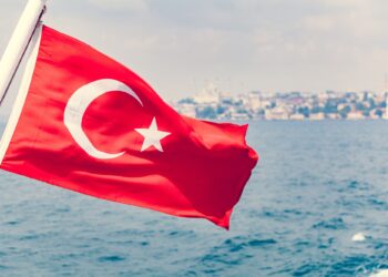 Turkey flag waving