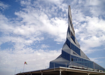 Dubai Utility Sector Draws Investments Worth $11 Billion Through PPP Law