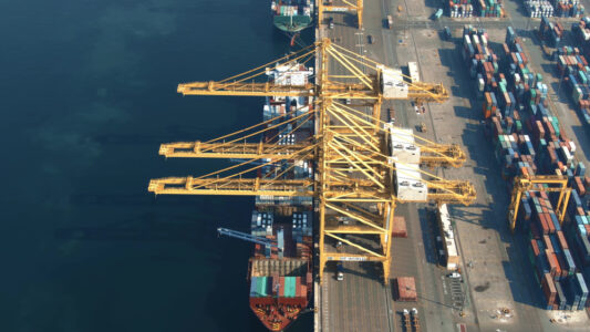 DP World and INA sign USD 7.5 billion contract to invest in Indonesian seaports