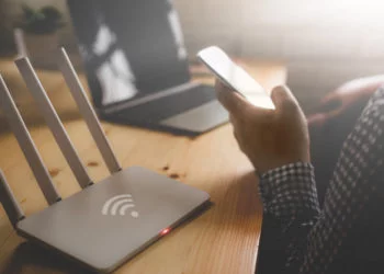 MLL Telecom to Provide Broadband to The Kemnal Academics Trust