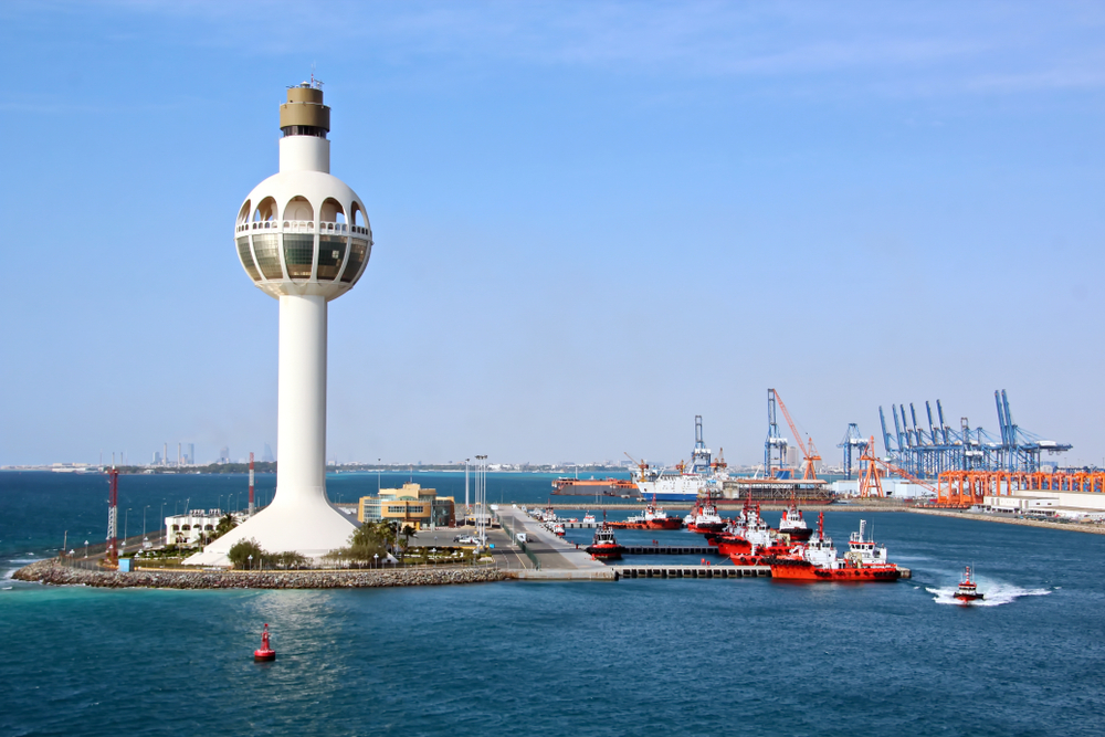 World’s First LNG-Powered Ship Arrives at Jeddah Islamic Port