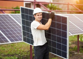 Sunseap Strikes Clean Energy Deal with Amazon to Meet Sustainability Goals