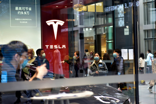 Elon Musk States to Shut Down Tesla Everywhere Should the Cars Spy