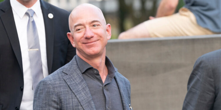 In a sprint method, Bezos sells over $2 billion in Amazon's stocks