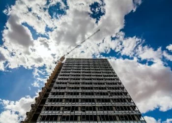 Bahraini Citizens to get urban housing with the joint venture - Al Salam Bank & Eskan Bank