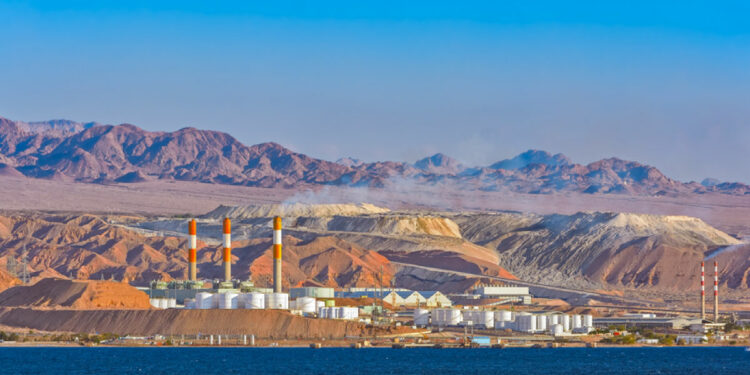 ACWA and Neutral Fuel's join forces to provide sustainable fuels for the Red sea project