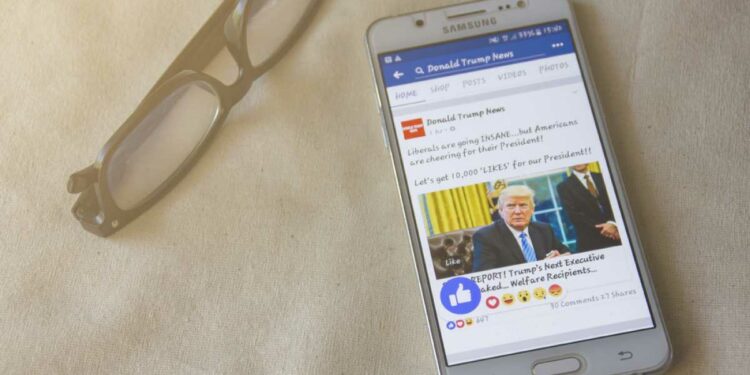 Facebook's 'Bulletin' shells out $5 million to recruit independent journalists