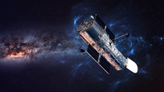 The powerhouse telescope Hubble nears resolution after five weeks