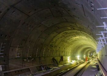 Middle East's longest railway tunnel project has been completed by China Civil Engineering Construction Corporation