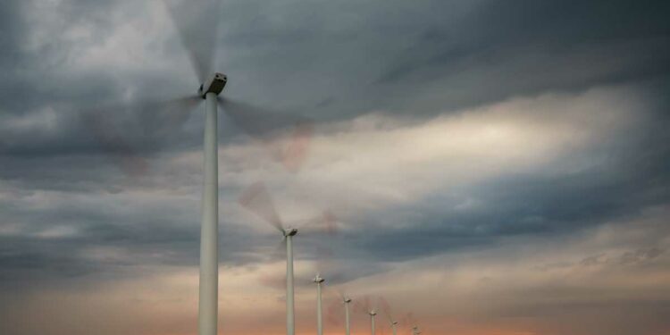Saudi Arabia begins the trial of its very first wind turbine in Al-Jouf
