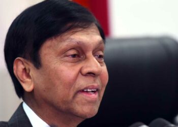 Ajith Nivard Cabraal as the Governor of the Central Bank will uplift Sri Lanka's forex reserves