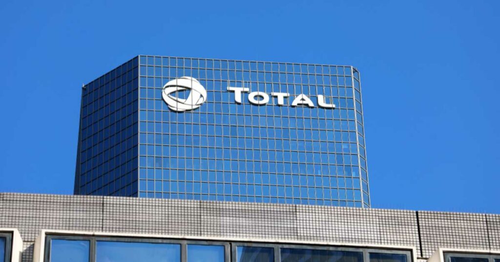 Iraq: Total has signed contracts worth $27 billion to develop natural gas, water projects, and oil fields