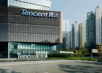 Tencent Financial Technology partners with EasyTransfer to allow overseas student transactions online in 3 minutes