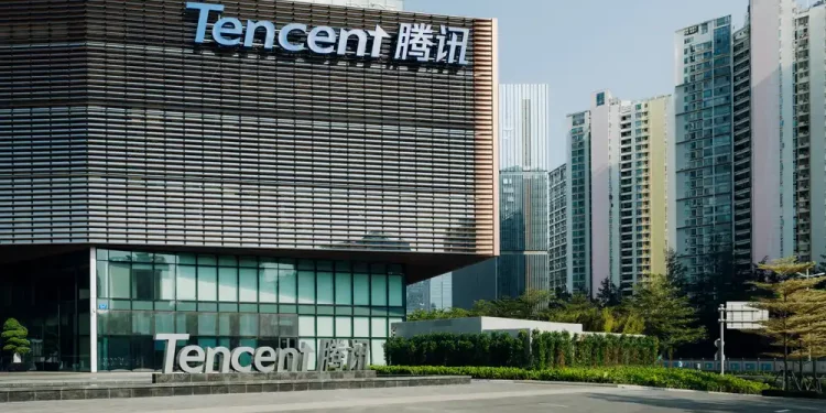 Tencent Financial Technology partners with EasyTransfer to allow overseas student transactions online in 3 minutes