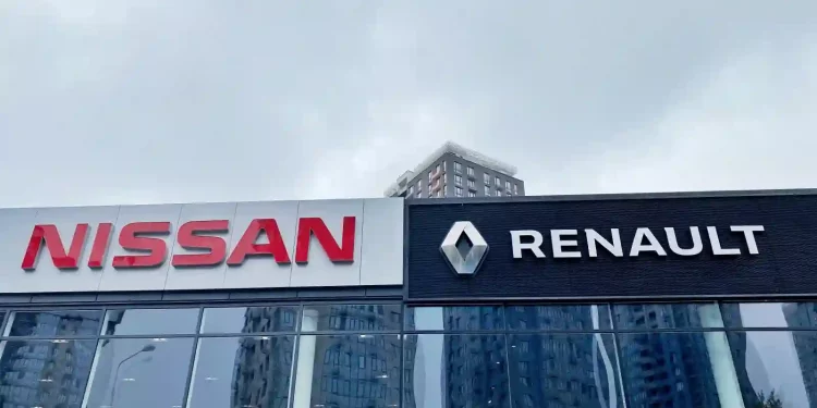 Renault and Nissan collaborate in USD 25.76 billion electrification drive