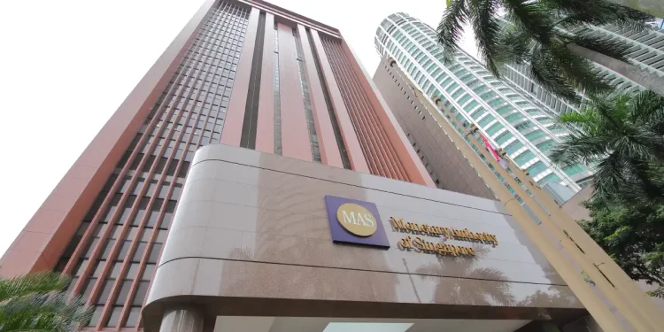 Singaporean taxes expected to increase in 2022; central bank stiffens fiscal policy