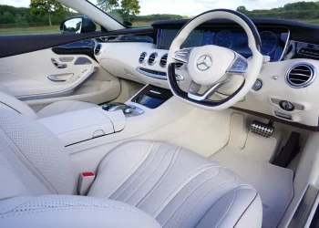 Mercedes Benz’s Vision EQXX electric vehicle to travel around 1,000 kilometres on a single charge