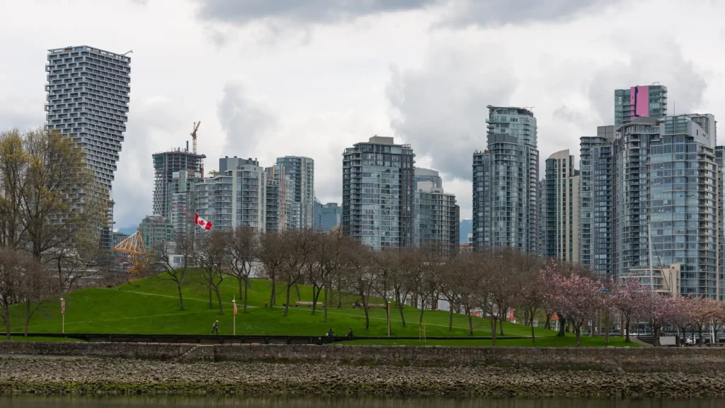Vancouver home sales increase to record in 2021