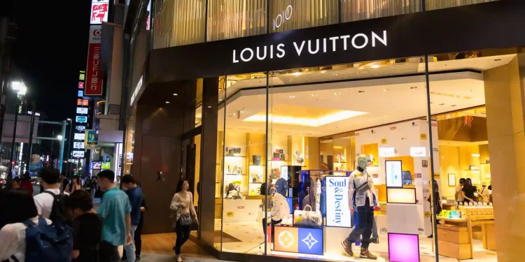 Tokyo: Luxury Brand Boutique Demand Surges; 5.3% and 6.7% rent hike in Ginza and Omotesando