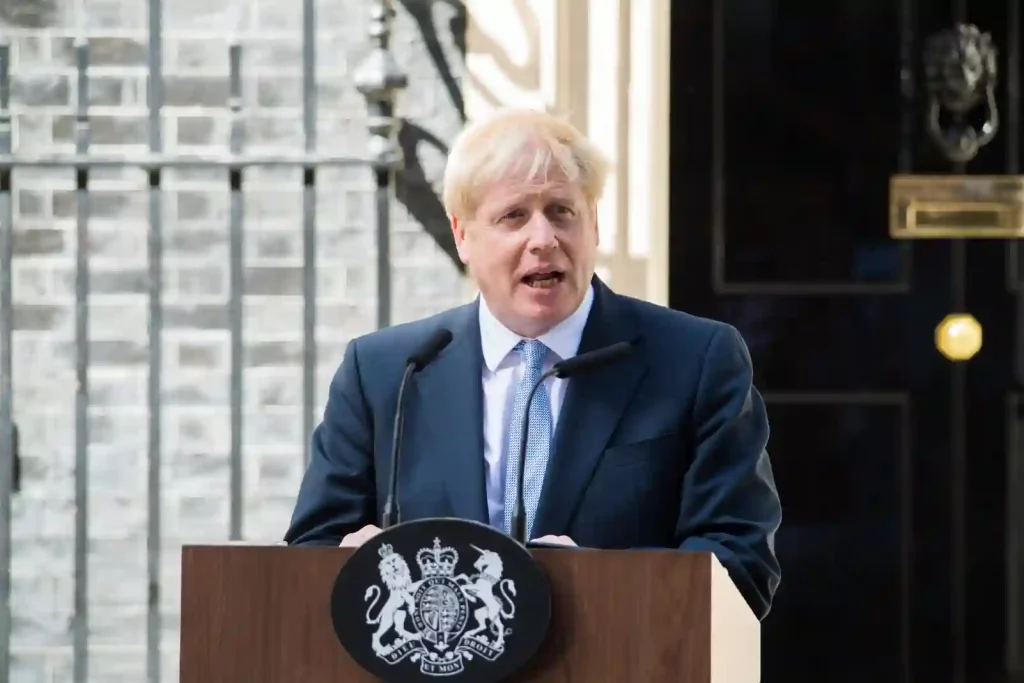 Boris Johnson to declare new-fangled covid regulations; 95-year-old Queen covid positive