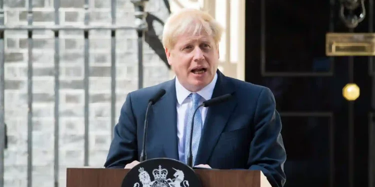 Boris Johnson to declare new-fangled covid regulations; 95-year-old Queen covid positive