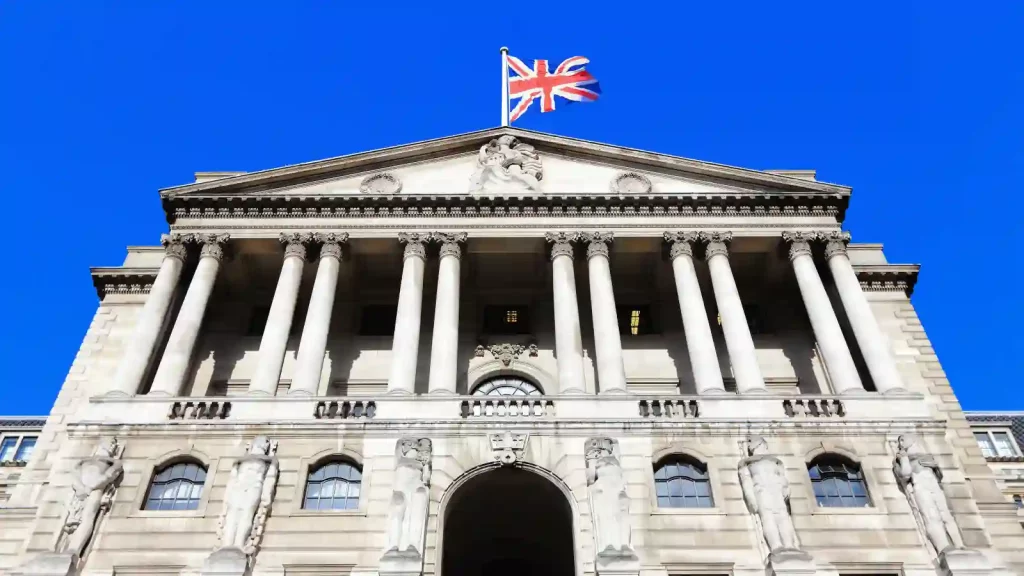 Bank of England increases interest rate to 0.5% to curb inflation