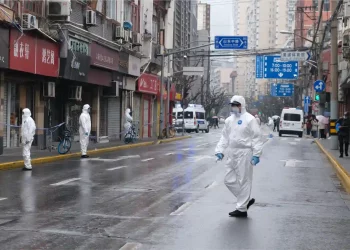 Grim situation in Shanghai as new Covid-19 cases force the city under lockdown