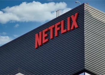 Bill Ackman gives up on Netflix, takes $400 million loss as new data is revealed