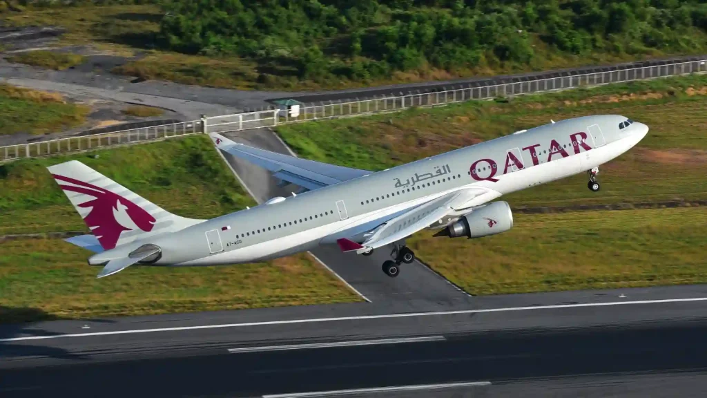 Qatar Airways posts record USD1.54 billion net profit in FY21-22