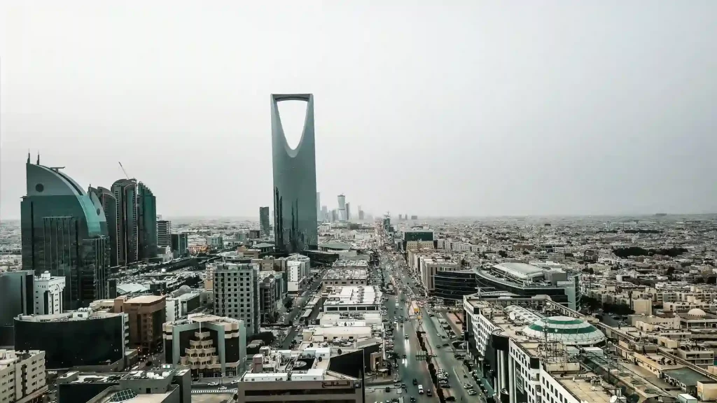 In new initiative, Saudi Arabia aims to raise digital transactions to 70 percent by 2025