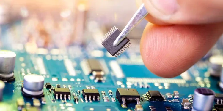 Chipmakers STMicro, GlobalFoundries plan to establish new USD5.7 bln factory in France