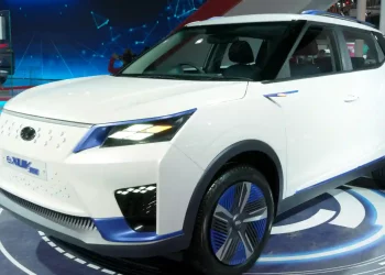 Mahindra & Mahindra amenable to investing in EV battery cell manufacturers to secure supplies in 2022
