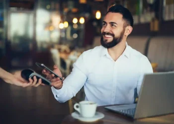 Damen Partner BKN301 and Cashflo to launch its mobile wallet app in 2022