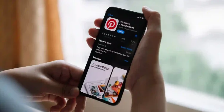 Pinterest surges in rally on users, Elliott as leading holder in 2022