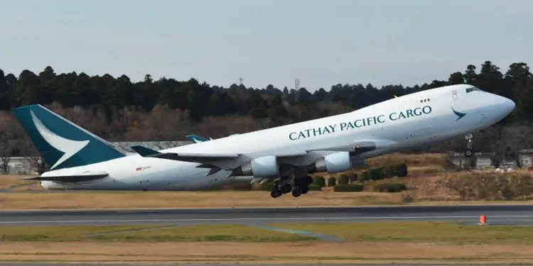 Cathay Pacific unveils carbon-offset programme for airfreight