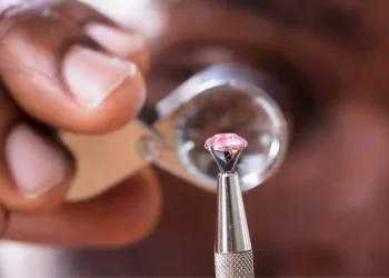 DMCC’s Dubai Diamond Exchange presents the unveiling of one of the world’s largest flawless pink diamonds to be offered at Sotheby’s
