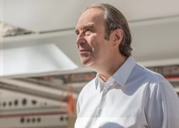 Atlas Investissement procures 2.5% stakes in Vodafone