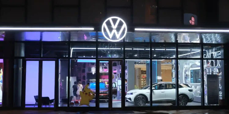Volkswagen Group will invest $2.4 billion in China autonomous driving venture