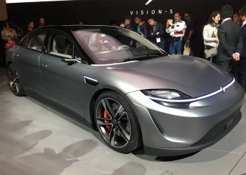Honda and Sony to jointly start US delivery of Electronic Vehicles in 2026. (image source : Shutterstock)