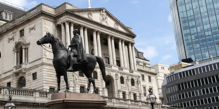 Bank of England prepares for the biggest rate hike in 33 years